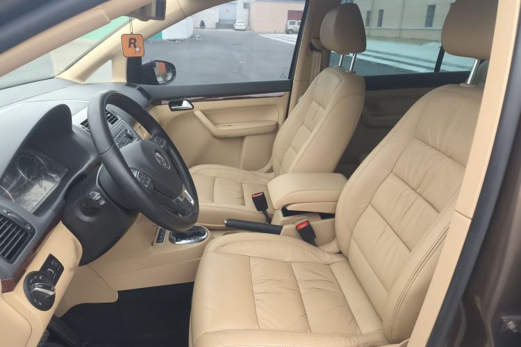 Used Volkswagen Touran 2013 1.4T DSG Brilliant Edition 7-Seater