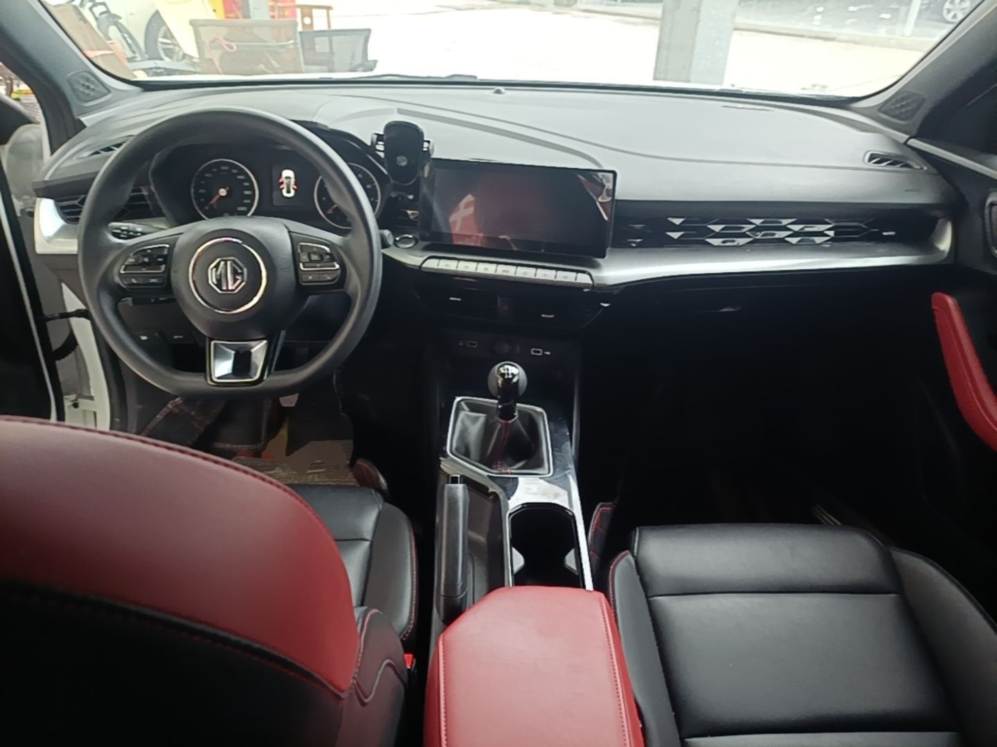 MG 5 2023 180 DVVT Manual Luxury Edition — снимка 12