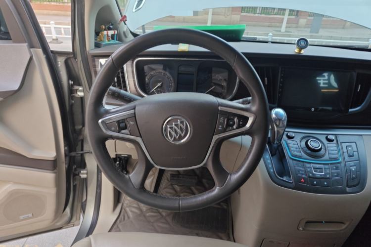 Used Buick GL8 2011 3.0L XT Luxury Business Flagship Edition
