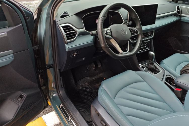 Used Volkswagen Tharu 2023 300TSI Two-Wheel-Drive Moon Luxury Edition Driver Seat