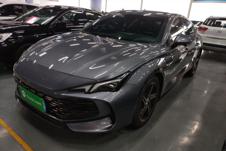 Used MG 7 2023 1.5T DCT Luxurious Supreme Edition