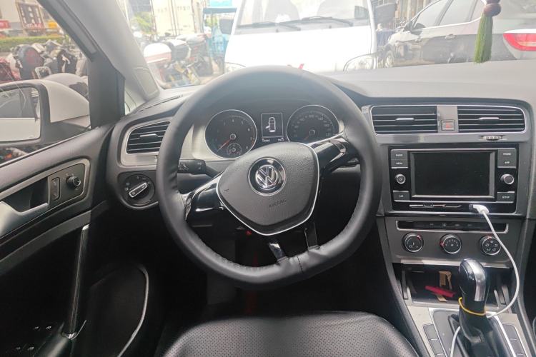 Used Volkswagen Golf 2016 230TSI Automatic Comfort Version