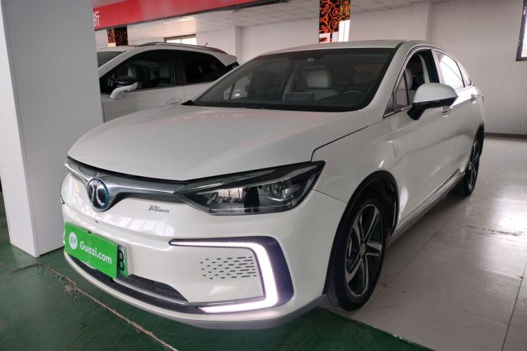 Used BAIC Beijing EU5 2018 R500 Smart Wind Edition