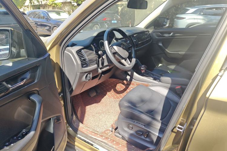 Used Skoda Kodiaq 2018 Facelifted TSI330 5-Seater Two-Wheel-Drive Luxury Enjoyment Edition