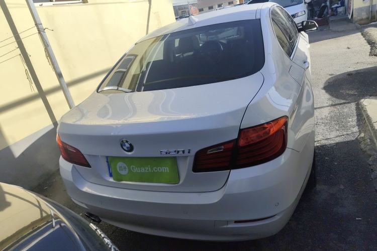 Used BMW 5 Series 2014 520i Elegant Edition