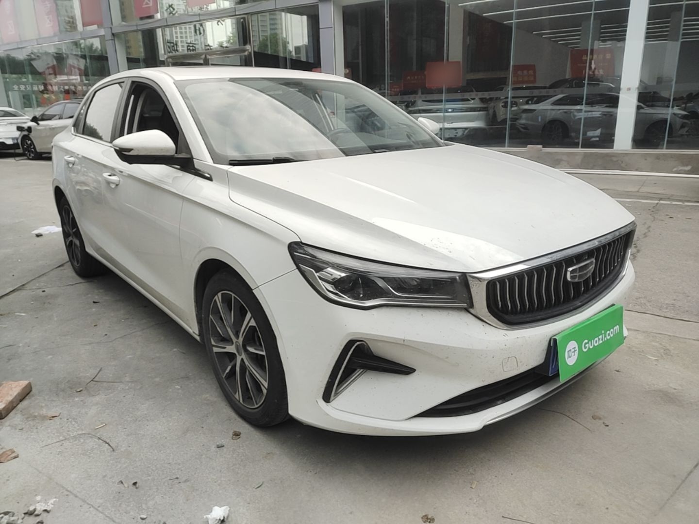 Geely Auto Emgrand 2022 4th Generation 1.5L CVT Luxury Model - Premium — снимка 3