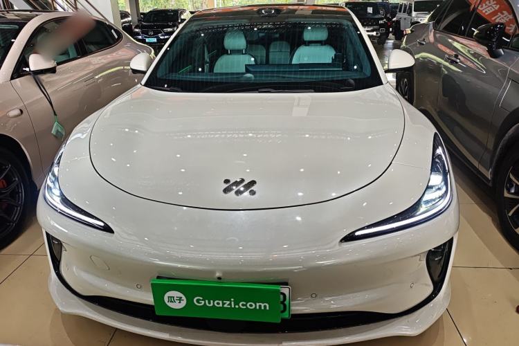 Used IM L6 2025 Max Front