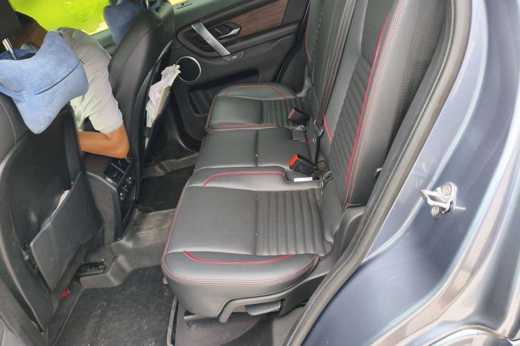 Used Land Rover Discovery Sport 2020 249 PS R-Dynamic Performance Tech Edition 7 Seats Left Rear Seat