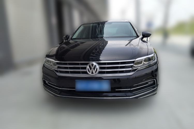 Used Volkswagen Phideon 2016 380TSI Two-Wheel-Drive Luxury Edition
