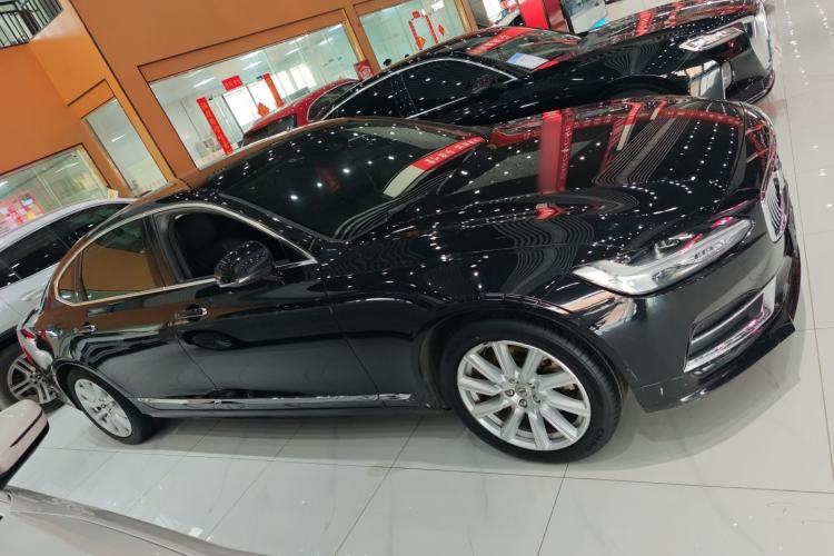 Used Volvo S90 2020 T5 Zhiyi Luxury Edition