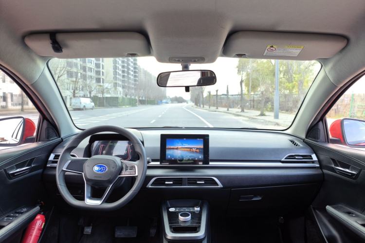 Used BYD e2 2019 Standard Range Version – Yue·Standard Model Interior 6