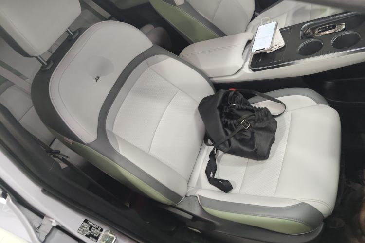 Used AION Y 2022 Plus 70 Smart Edition