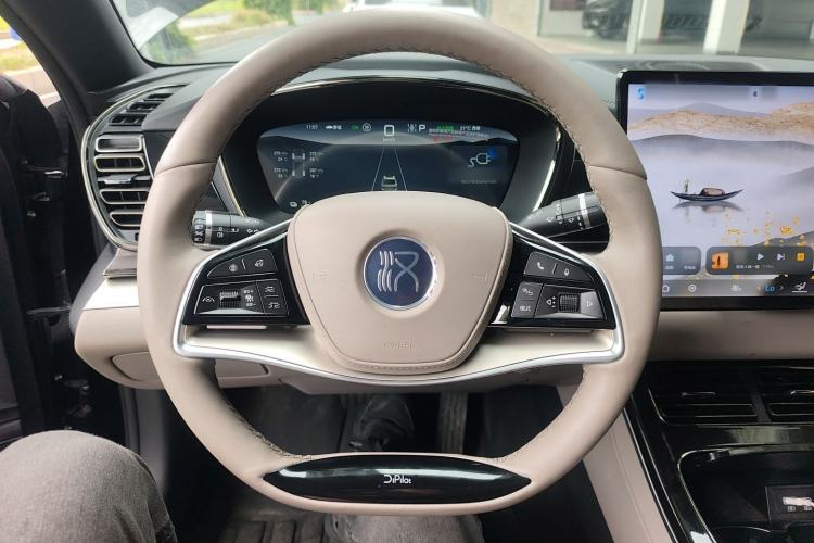 Used BYD Han 2025 EV 605KM Prestige Model
