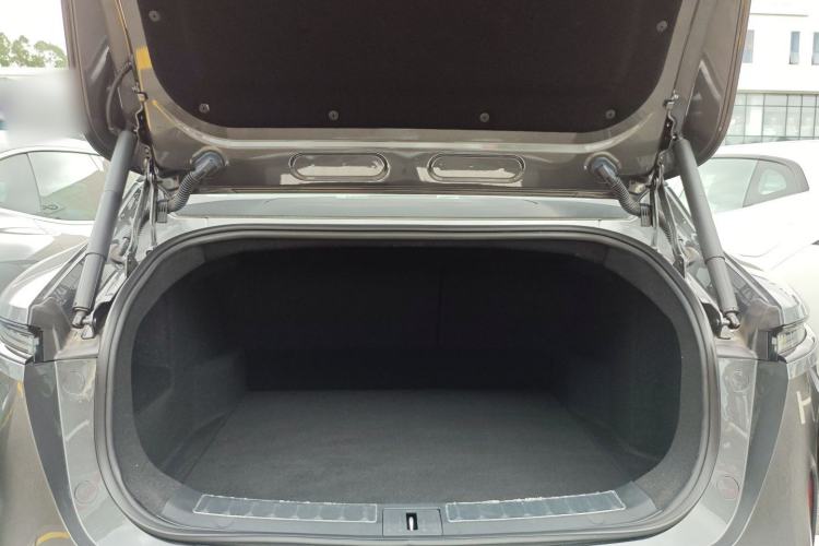 Used Avatr 11 2025 Year Updated Max Extended-Range Version Trunk