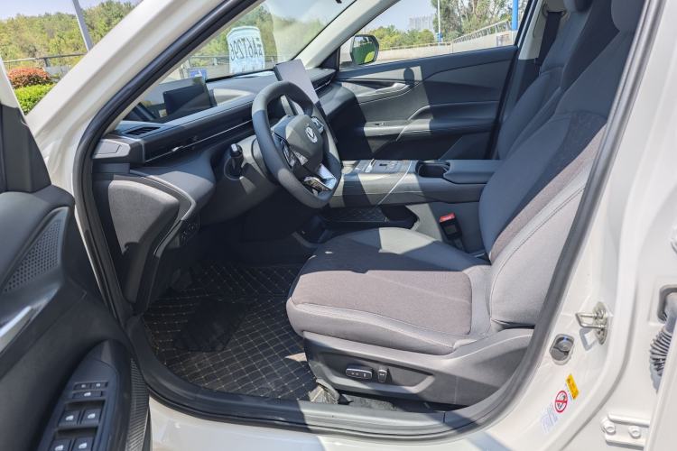 Used Changan Eado PHEV 2025 Smart New Blue Whale 145KM High-Energy Edition
