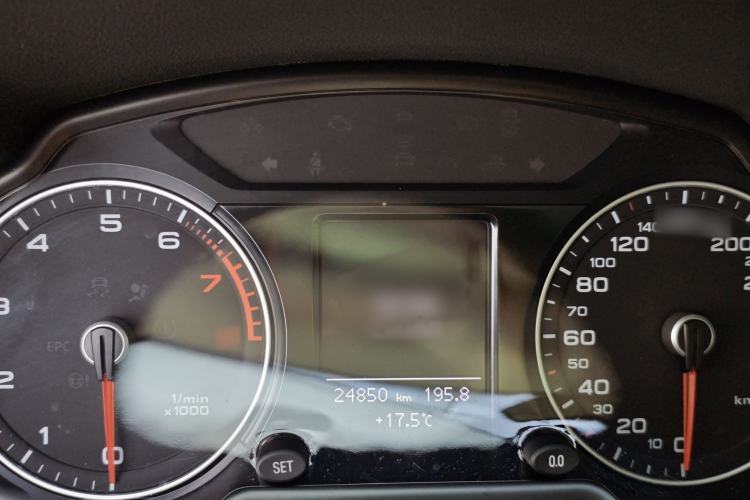 Used Audi Q5 2016 40 TFSI Technology Edition Instrument Cluster