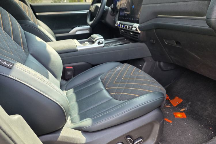 Used Deepal G318 2024 Four-Wheel-Drive Air Suspension Model