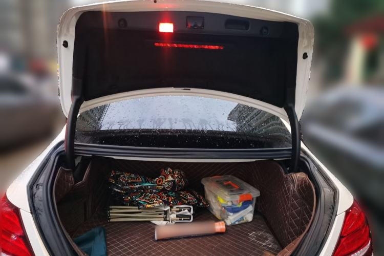 Used Mercedes-Benz E-Class 2016 E 200 L
