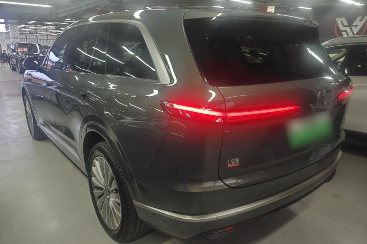 Used ONVO Luxeed L90 2025 Model—Ultra Six-Seater Version Exterior 2