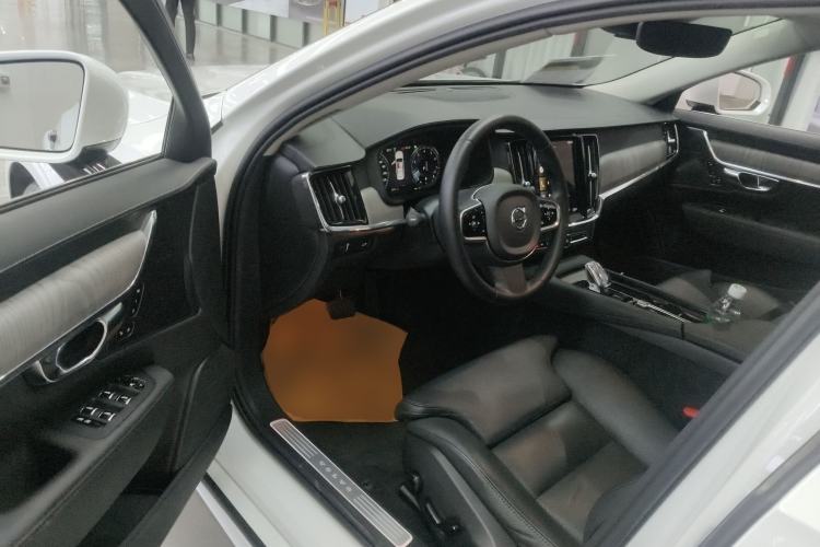 Used Volvo S90 2021 B5 Zhiyuan Luxury Edition