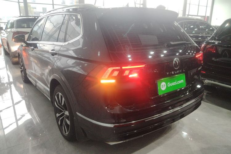 Used Volkswagen Tiguan L 2021 330TSI Automatic Two-Wheel Drive R-Line Enhanced Edition