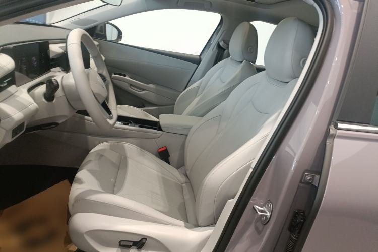 Used Volkswagen Lavida 2026 Pro 300TSI Zhi Yi Edition
