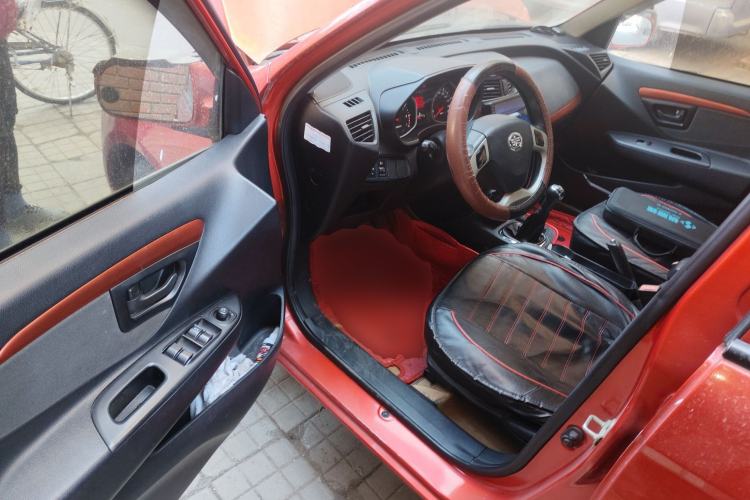 Used FAW Xiali N7 2013 1.3L Manual Luxury Model
