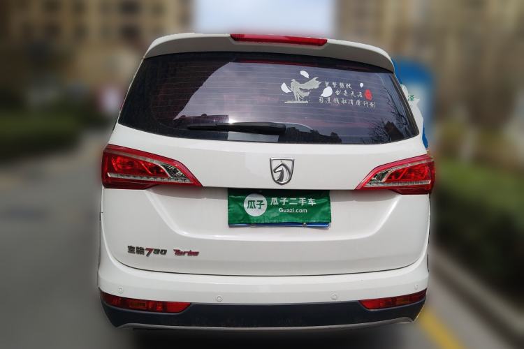 Used Baojun 730 2017 1.5T DCT Flagship Model 7 Seats China V Emission Standard Rear