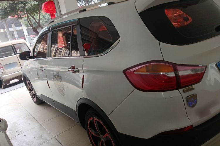 Used SWM X7 2016 1.5T Manual Luxury Edition 7 Seats
