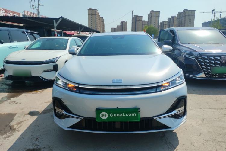 Used Geely Galaxy A7 2025 Model EM-i 150km Prestige Edition
