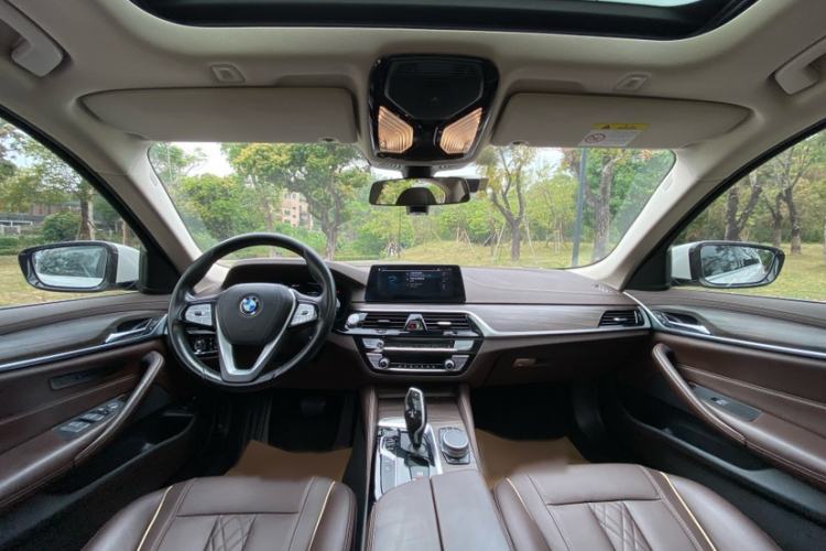 Used BMW 5 Series New Energy 2020 Mileage Upgrade Version 530Le Luxury Package Interior 4