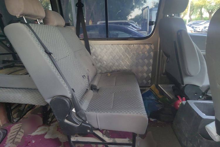 Used Jinbei Hiace King 2021 2.0L City Transport King Series Comfortable High-Roof 6-Seater 1TZS
