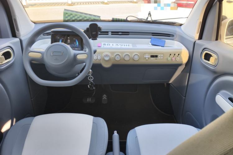 Used Bestune Pony 2025 222km Range Agile Horse Center Console