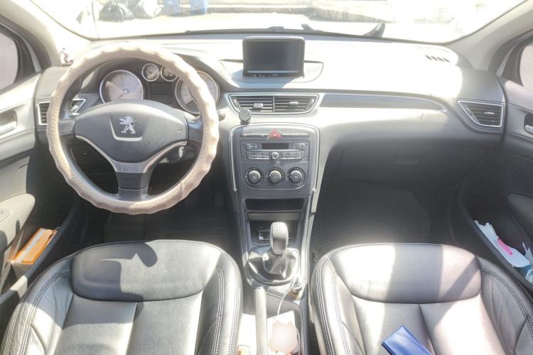 Used Peugeot 308 2014 Enjoy Edition Classic 1.6L Manual YouShang Model
