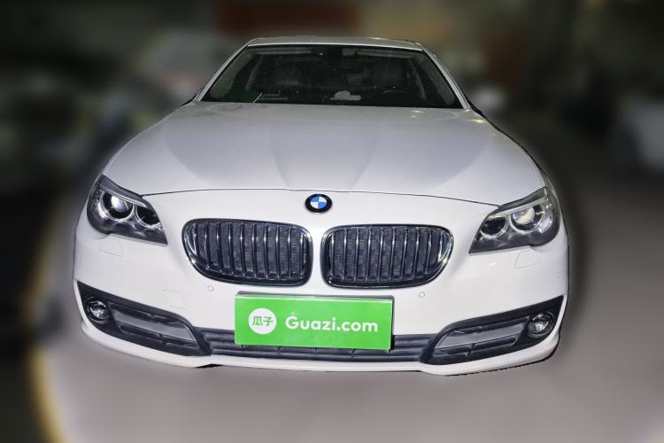 Used BMW 5 Series 2014 520Li Elegant Model
