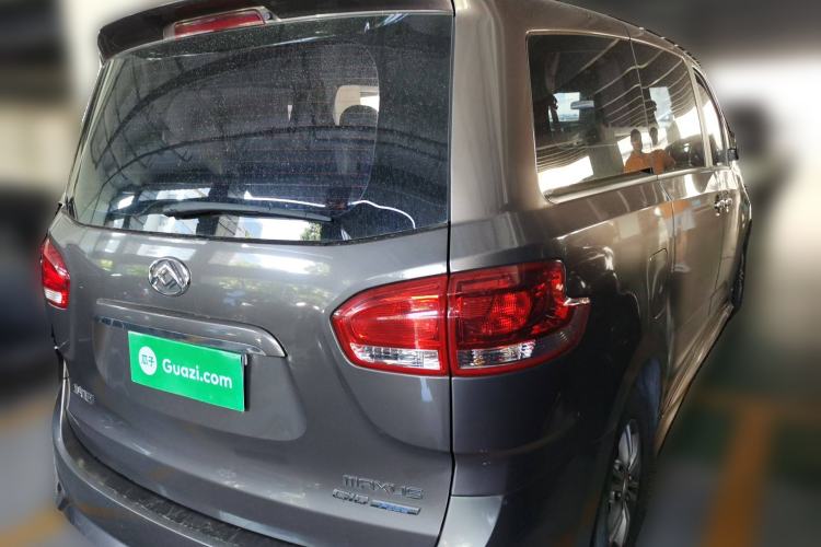 Used SAIC MAXUS G10 2021 2.0T Automatic Elite Edition Diesel 7-Seater