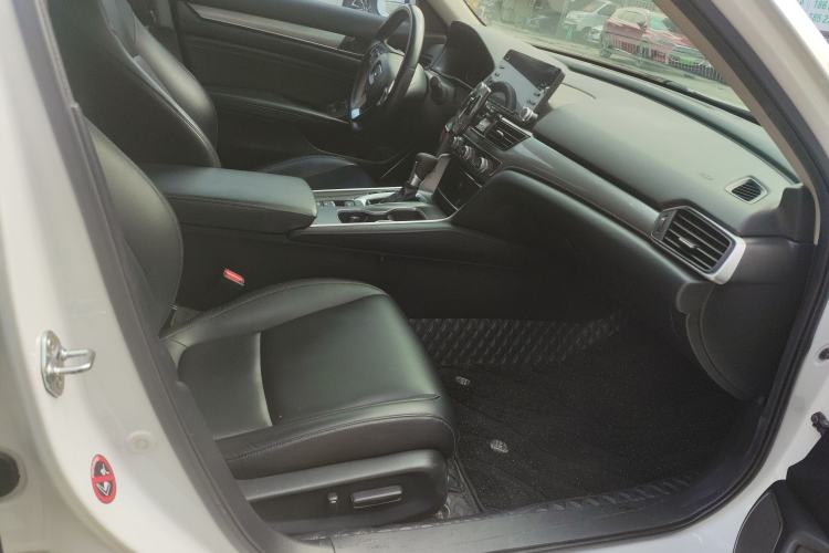 Used Honda Accord 2018 260TURBO Luxury Edition China VI
