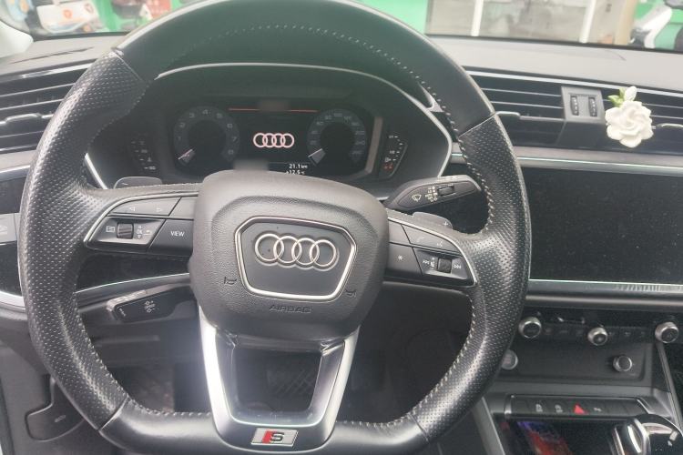 Used Audi Q3 Sportback 2020 40 TFSI Fashion Model
