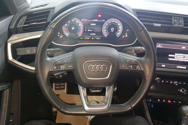 Used Audi Q3 2024 35 TFSI Fashion Dynamic Edition
