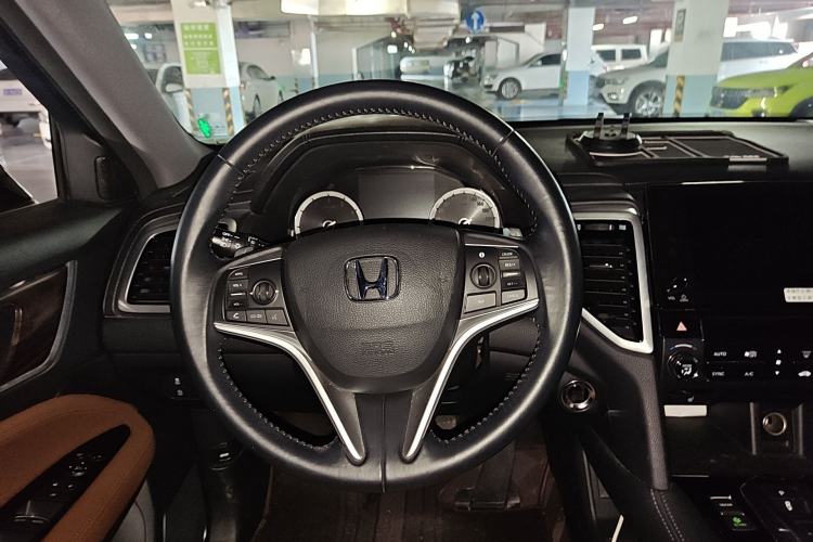 Used Honda UR-V 2017 370TURBO 2WD Prestige Edition China V Steering Wheel