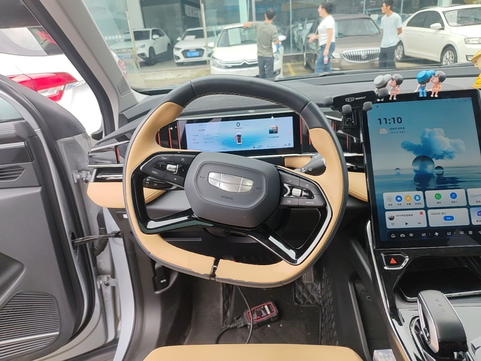 Geely Auto FX11 2023 1.5TD DCT Prestige Edition — снимка 13