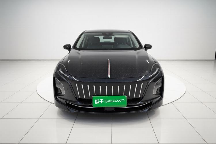 Used Hongqi E-QM5 2022 431 km Charge & Enjoy Edition Front