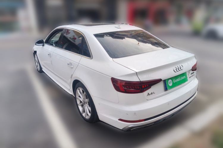 Used Audi A4L 2019 40 TFSI Fashion Edition China VI Emission Standard
