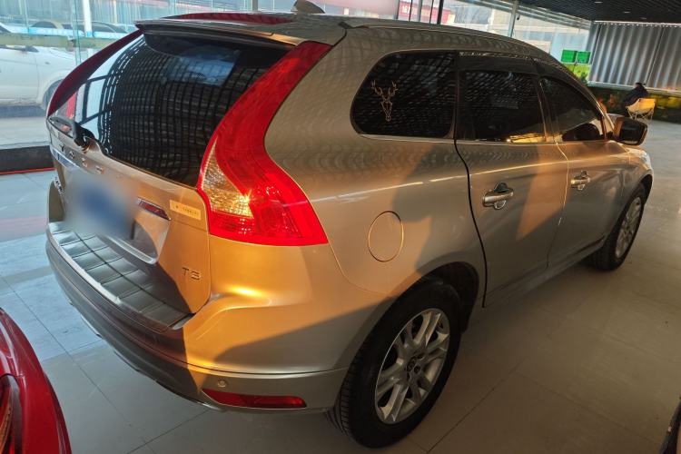 Used Volvo XC60 2015 T5 Smart Upgrade Model