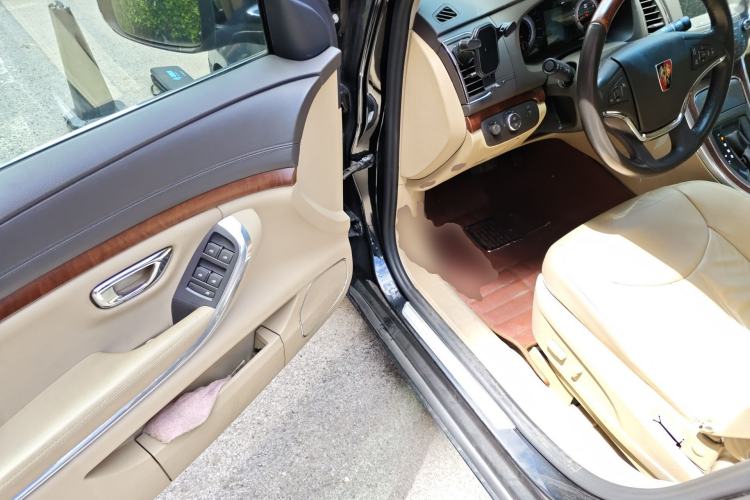 Used Roewe 950 2012 2.0L Elegant Edition
