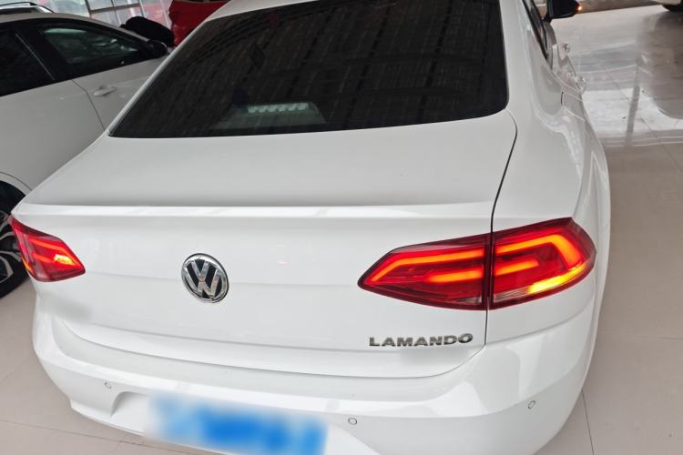 Used Volkswagen Lamando 2018 230TSI DSG Fashion Edition