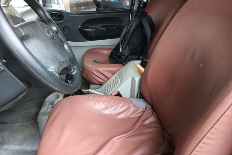 Used FORTHING Lingzhi 2015 M5 Q7 2.0L 7-seat Long-Wheelbase Comfort Model
