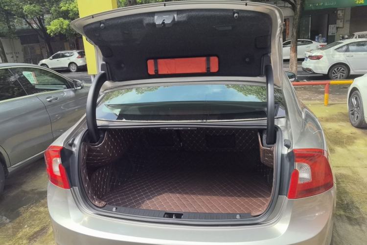 Used Volvo S60 2014 S60L T5 Smart Upgrade Edition Trunk