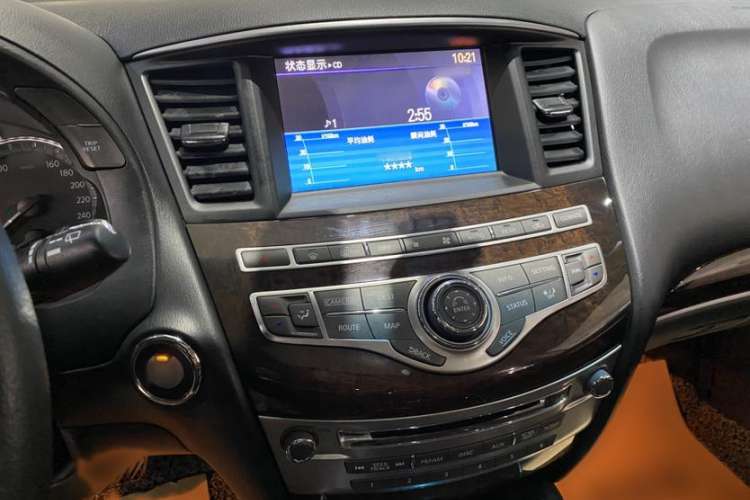 Used Infiniti JX 2013 JX35 Two-Wheel-Drive Excellence Edition
