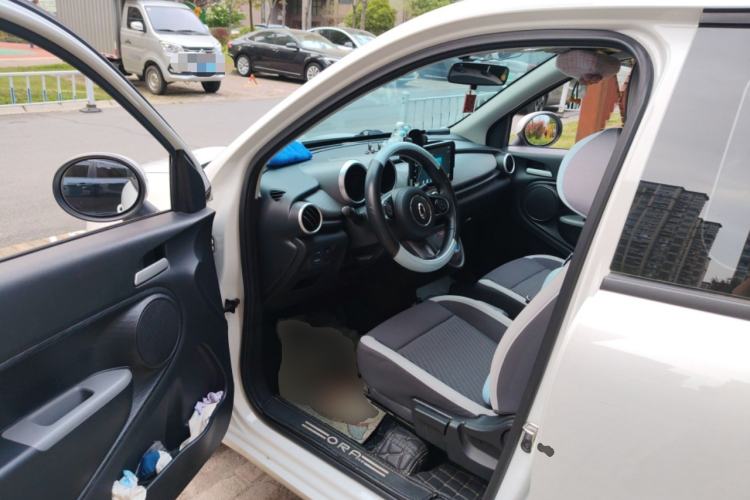 Used ORA Black Cat 2021 301 km Basic Version
